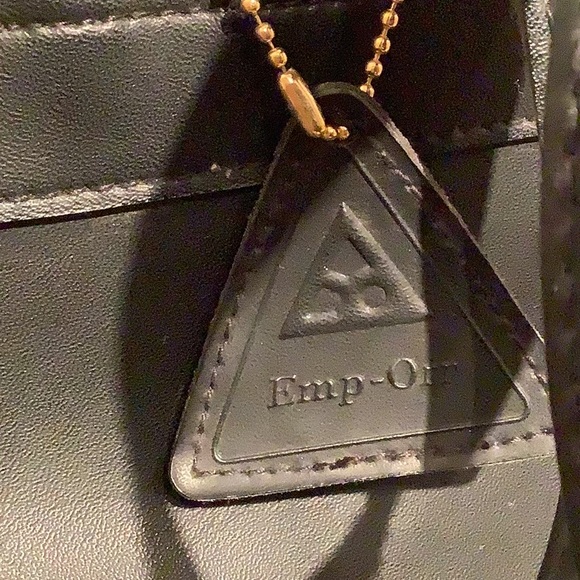 Emp-Orr Leather Back Pack - Picture 4 of 4